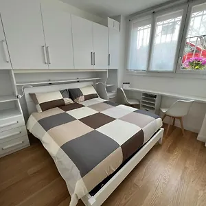 Apartamento The Small White House In, Milán