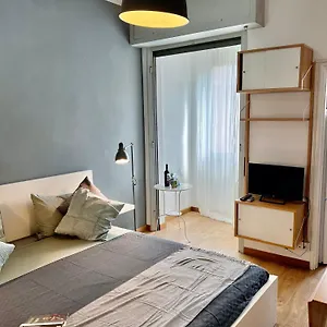 Apartamento Cozy 3 Km Away From Duomo, Milán